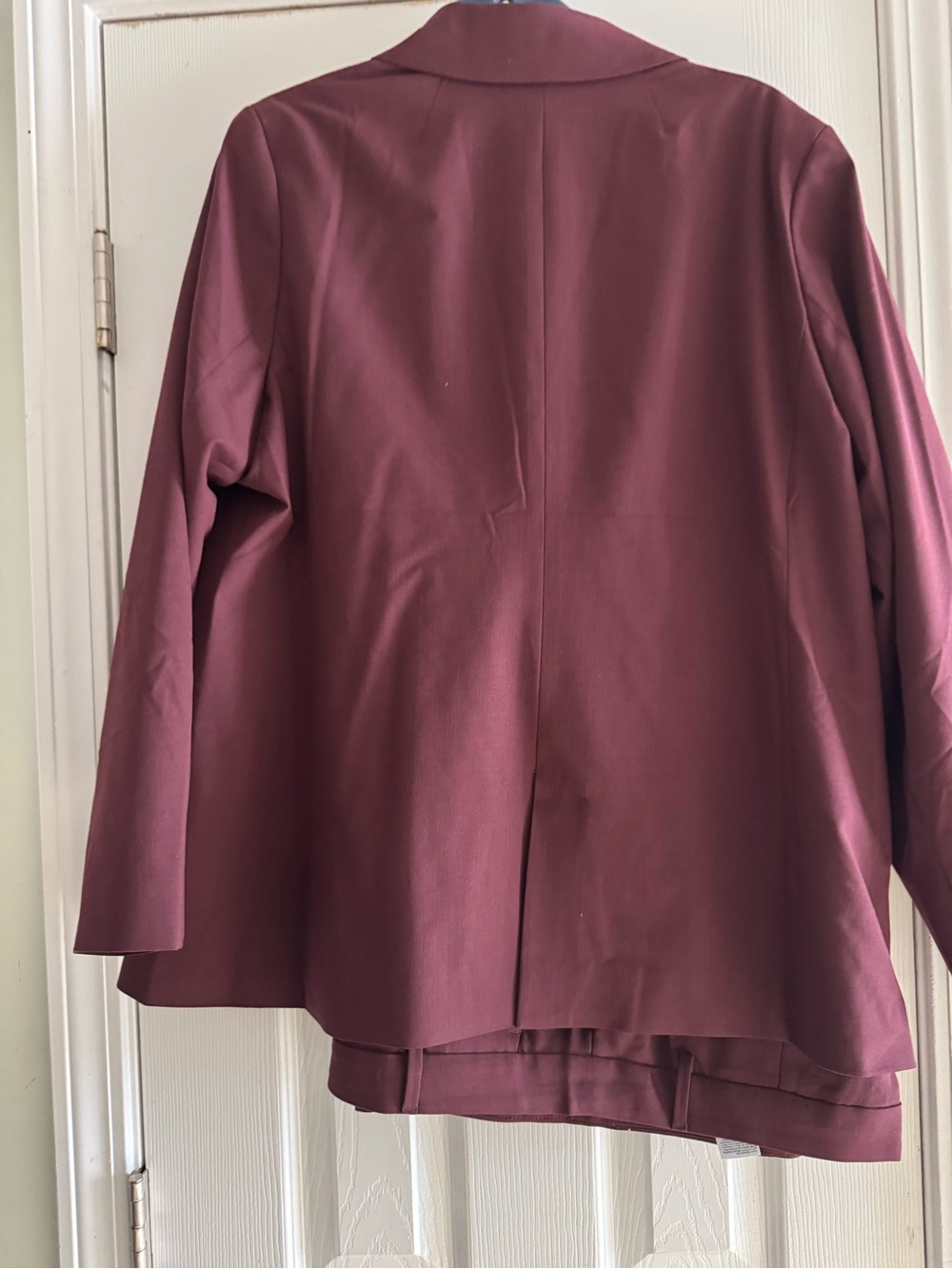 Banana Republic Women's Wine Single-Button Blazer - Picture 2 of 4